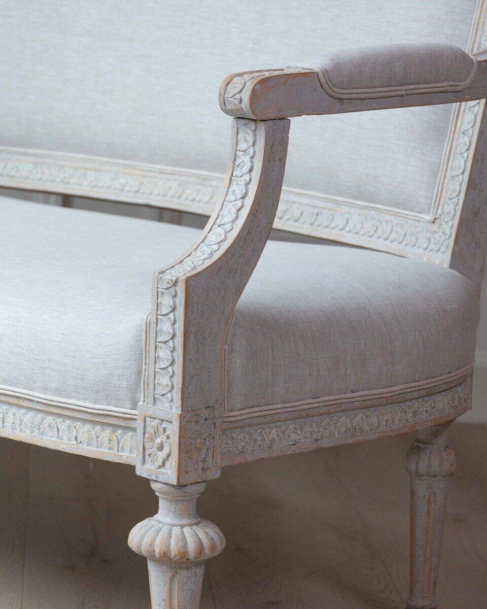 Swedish Gustavian Style Settee, c.1910 - JAA