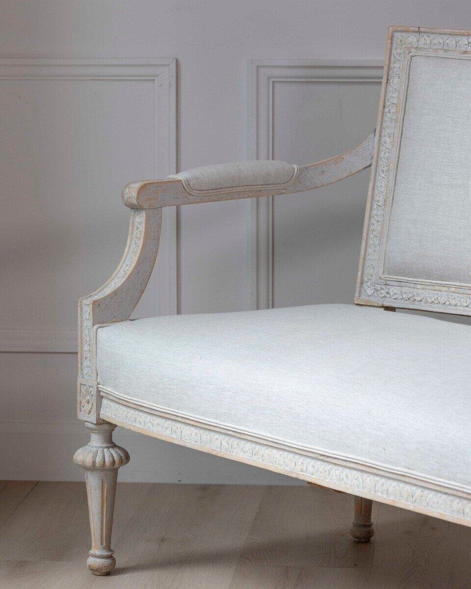 Swedish Gustavian Style Settee, c.1910 - JAA
