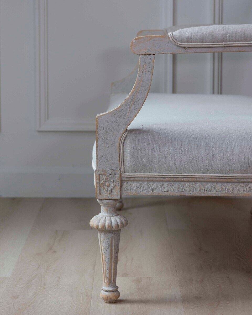 Swedish Gustavian Style Settee, c.1910 - JAA