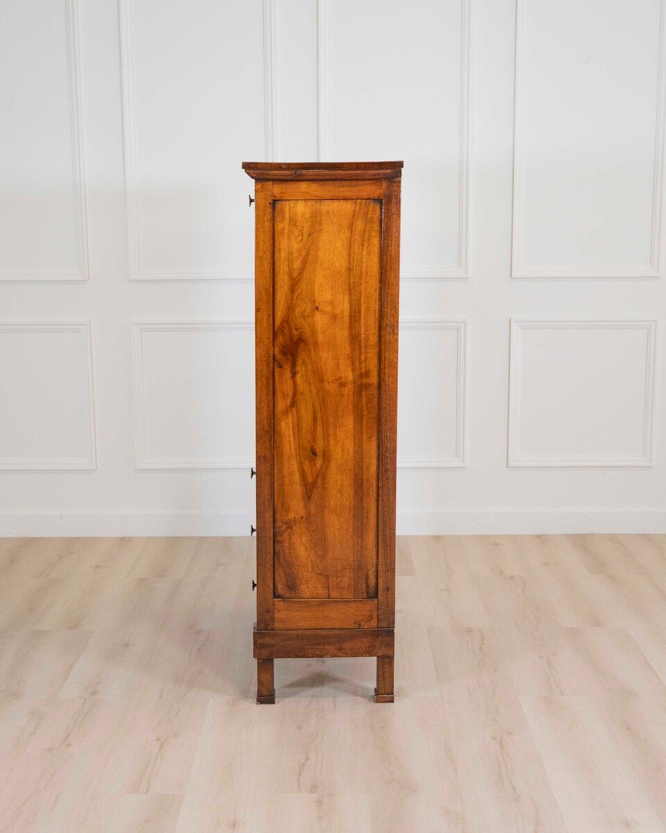 Italian 19th Century Walnut Secrétaire à Abattant with Fitted Interior - JAA