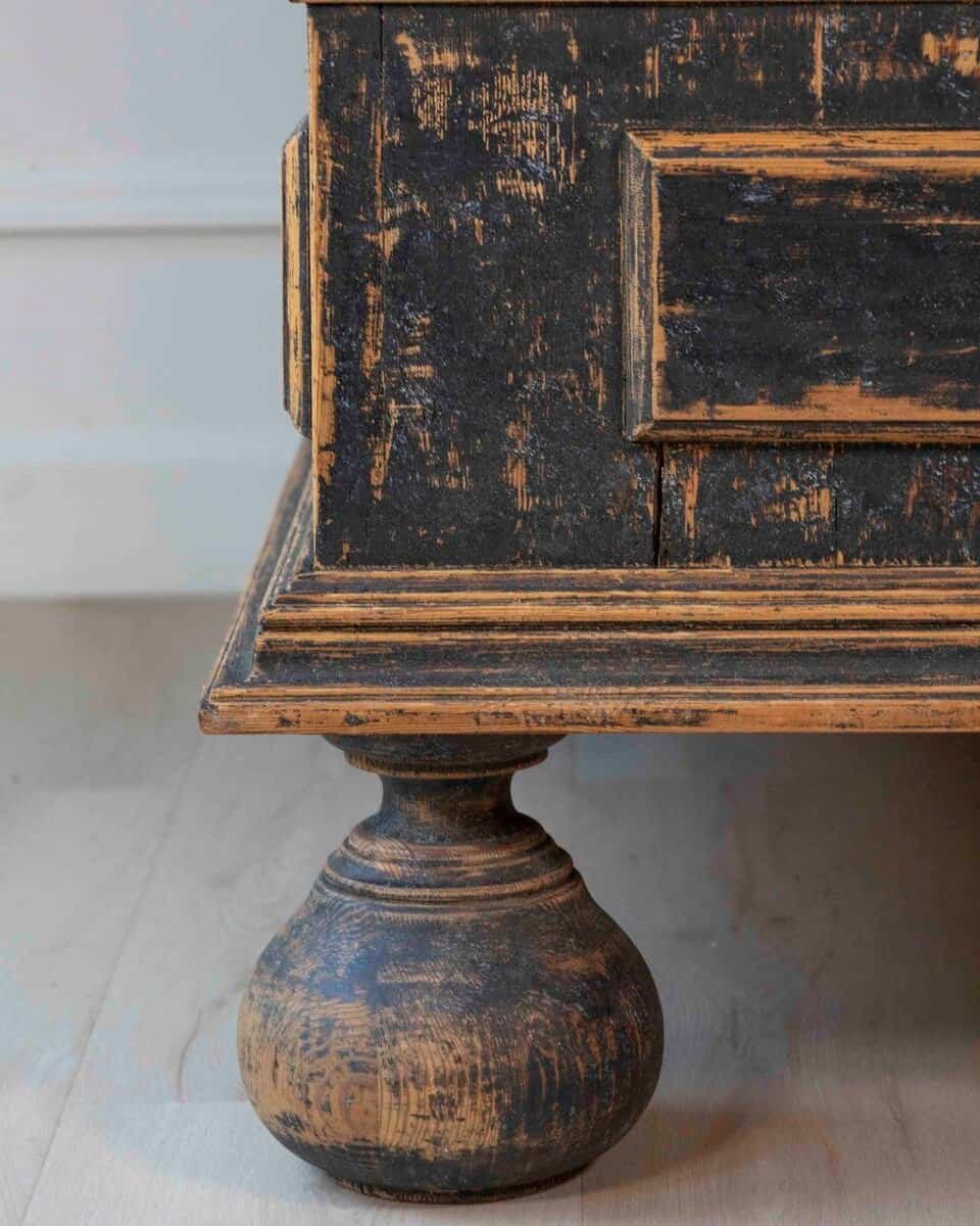 18th Century Baroque Two-Part Cabinet with Black Finish and Blue Interior - JAA