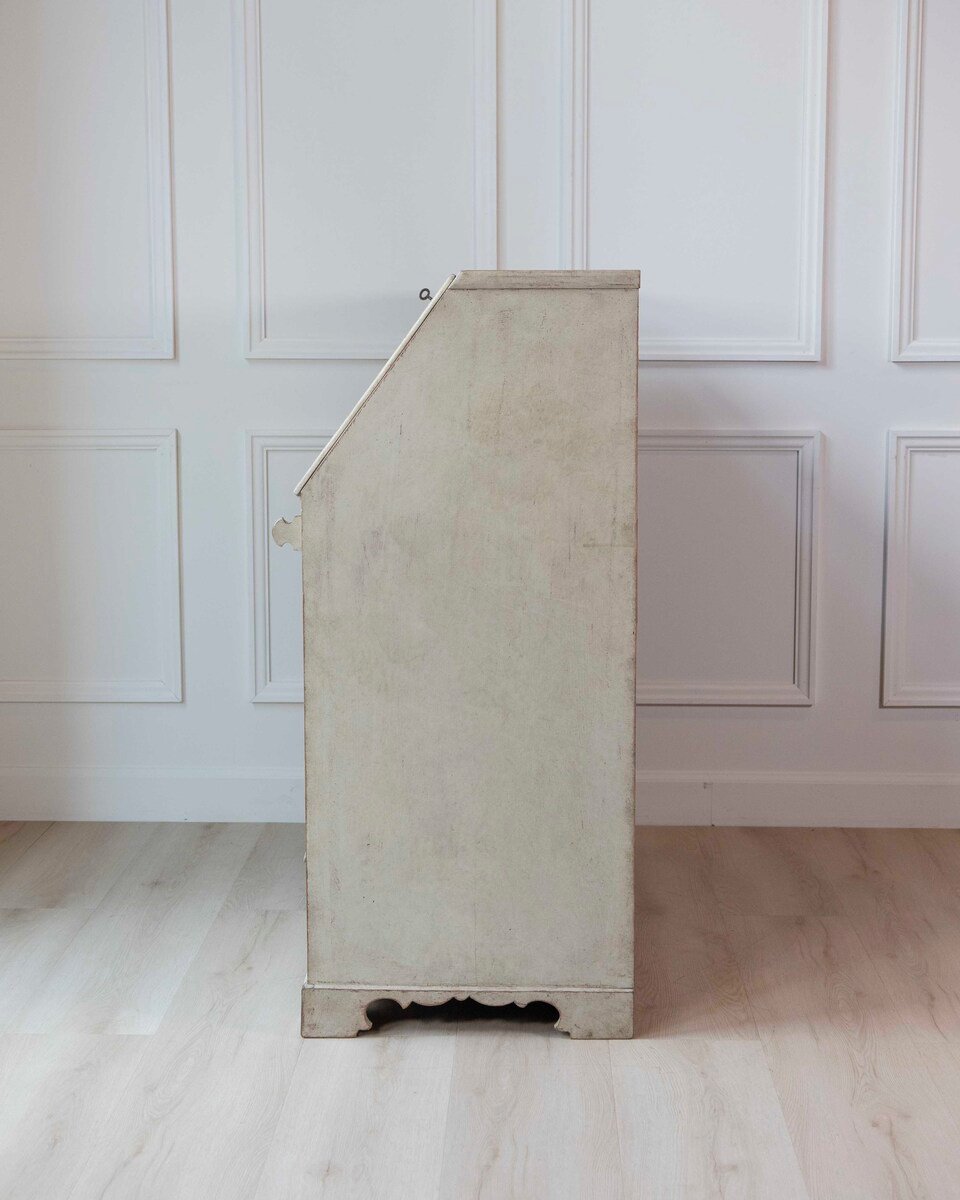 Swedish Gustavian Slant-Front Secretary in Original Cream Paint, Early 19th Century - JAA