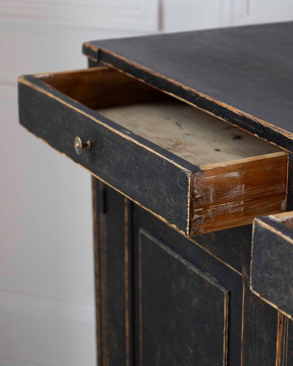 Swedish Gustavian Period Country Sideboard, 18th Century - JAA