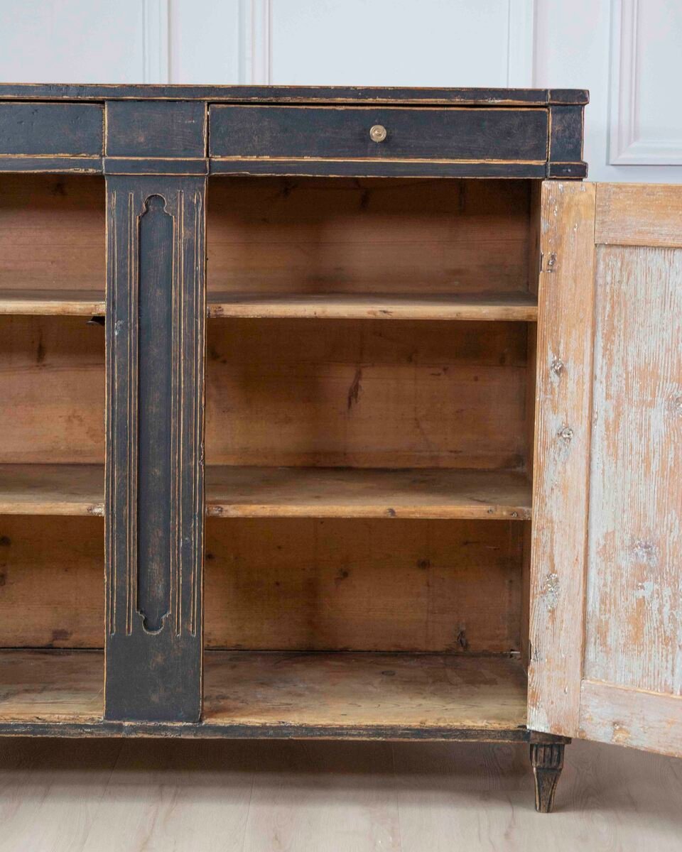 Swedish Gustavian Period Country Sideboard, 18th Century - JAA