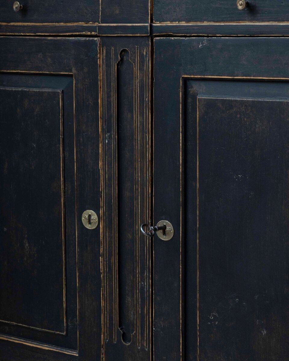 Swedish Gustavian Period Country Sideboard, 18th Century - JAA