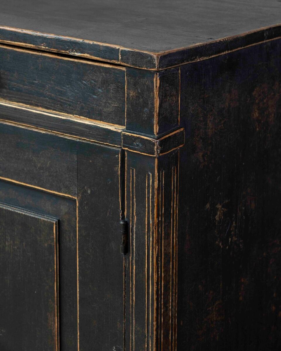 Swedish Gustavian Period Country Sideboard, 18th Century - JAA