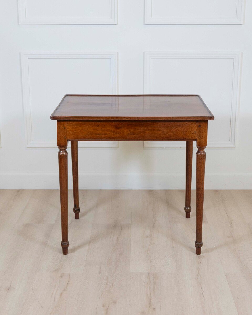 Italian Late 18th Century Neoclassical Walnut Desk with Fruitwood Marquetry - JAA
