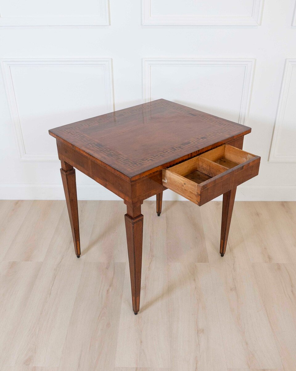 Italian Late 18th Century Tuscan Walnut Inlaid Table - JAA
