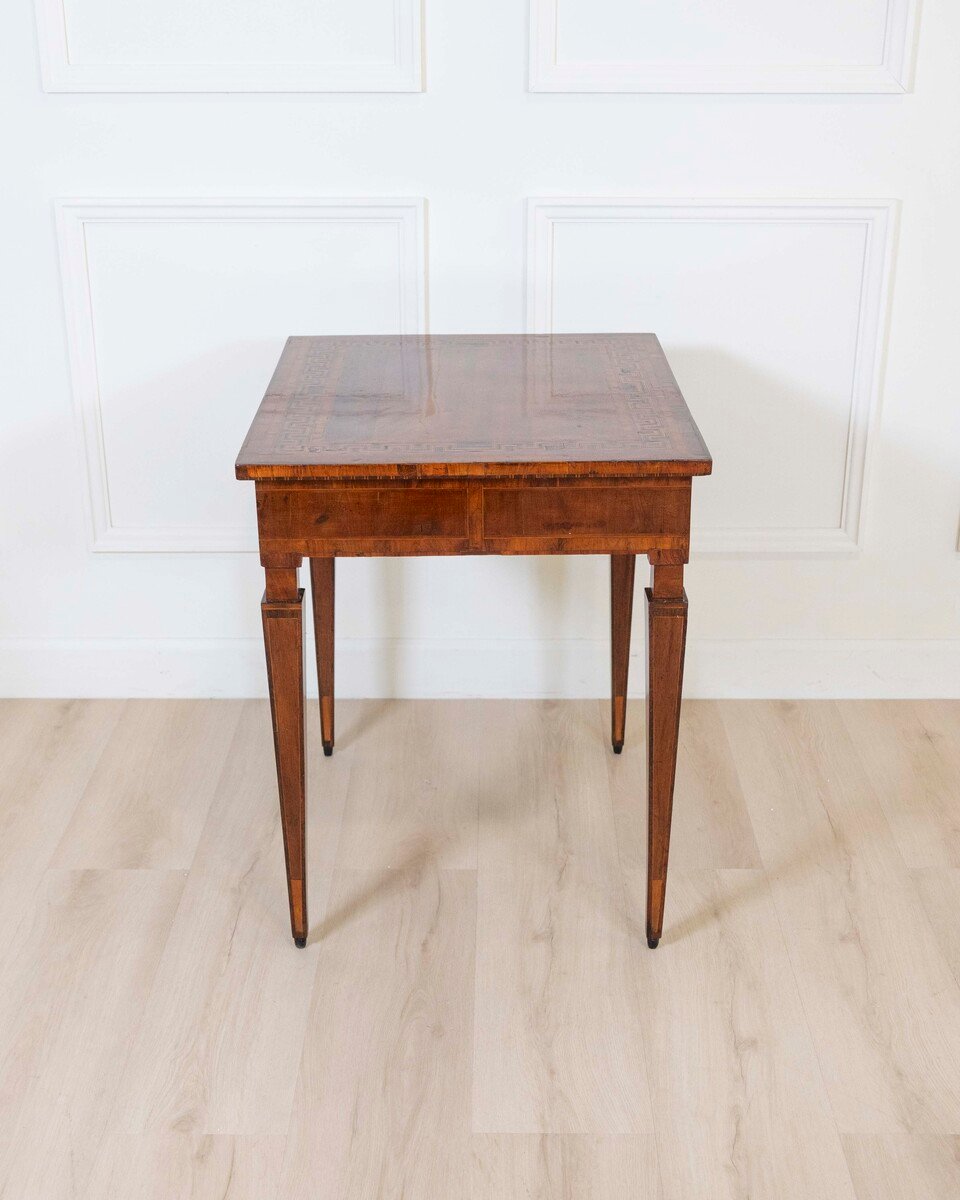 Italian Late 18th Century Tuscan Walnut Inlaid Table - JAA