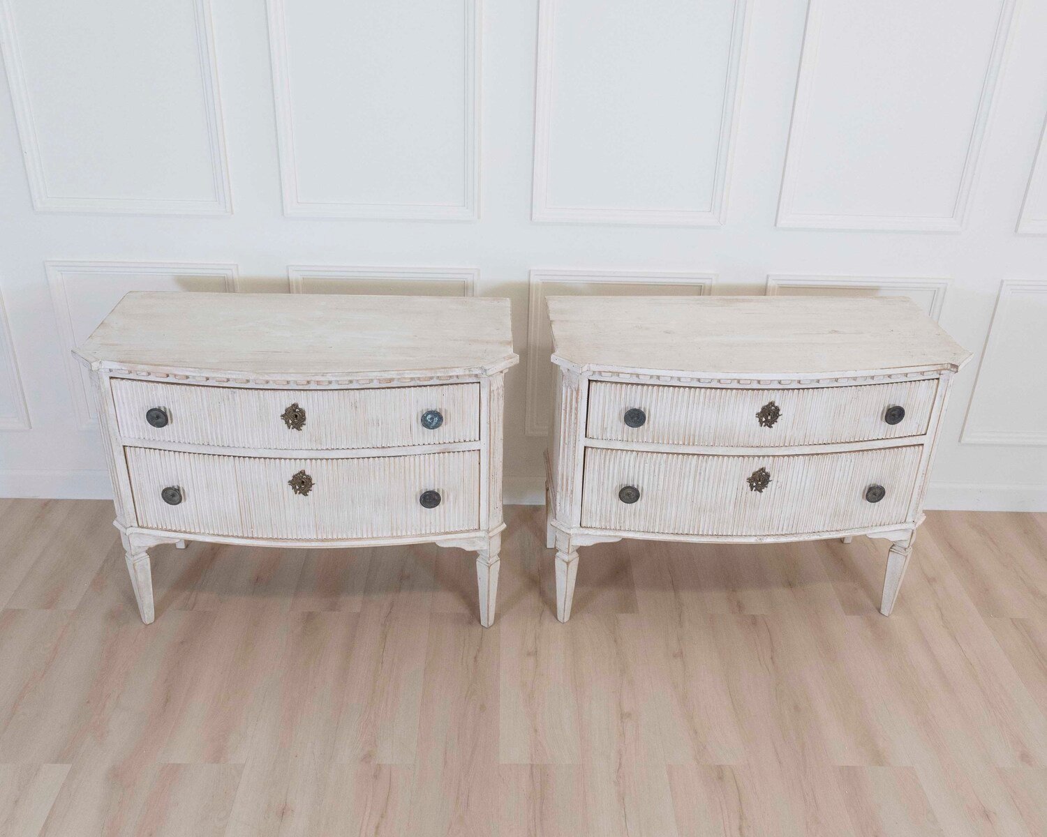 Pair of Italian Painted Neoclassical Commodes, 20th Century - JAA