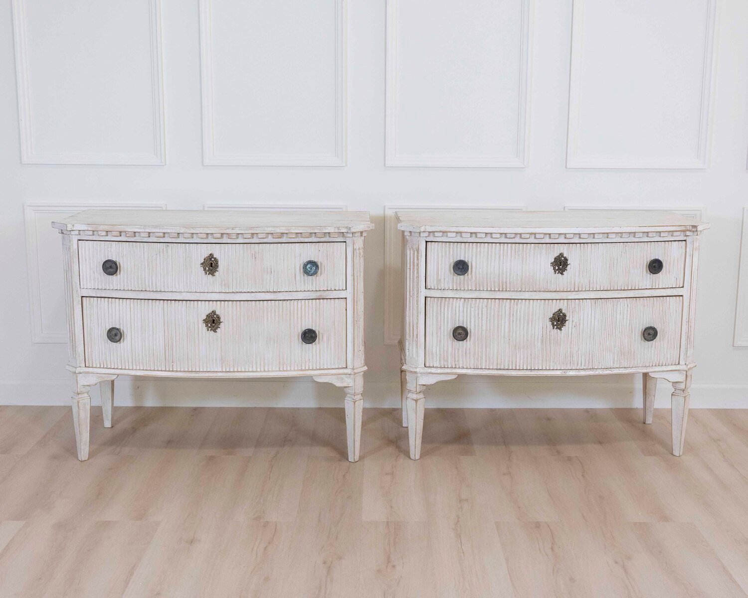 Pair of Italian Painted Neoclassical Commodes, 20th Century - JAA