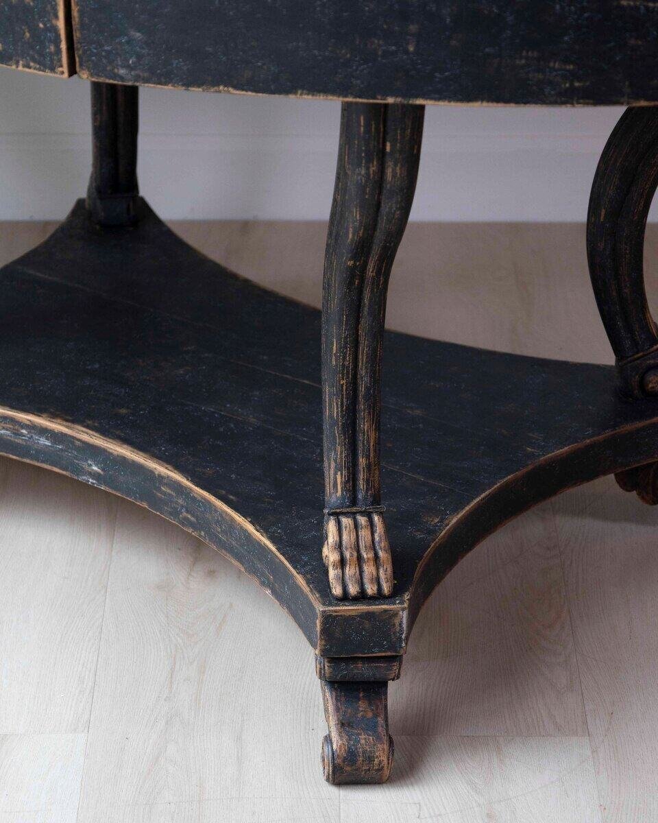 Swedish Early 19th Century Oval Center Table - JAA