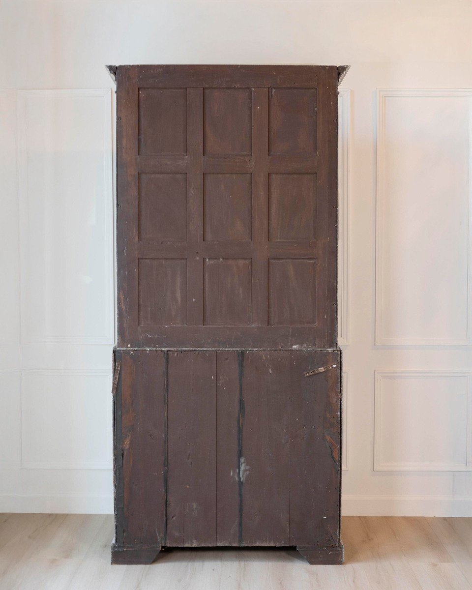 European Late 18th Century Two-Part Vitrine Cabinet, c.1790 - JAA