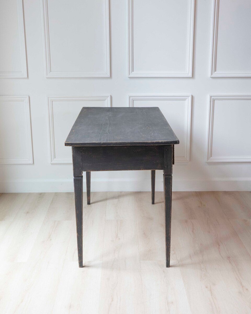 Swedish 19th Century Gustavian Style Writing Desk - JAA