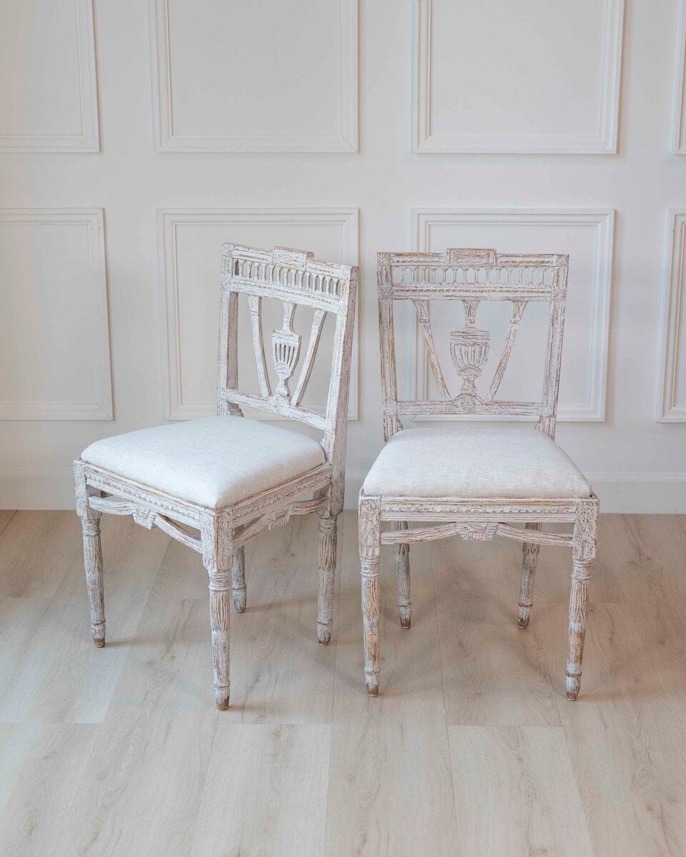 Pair of Swedish Gustavian Period Dining Chairs with Urn Splats and Pierced Crest Rails, Late 18th Century - JAA
