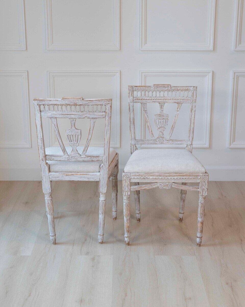 Pair of Swedish Gustavian Period Dining Chairs with Urn Splats and Pierced Crest Rails, Late 18th Century - JAA