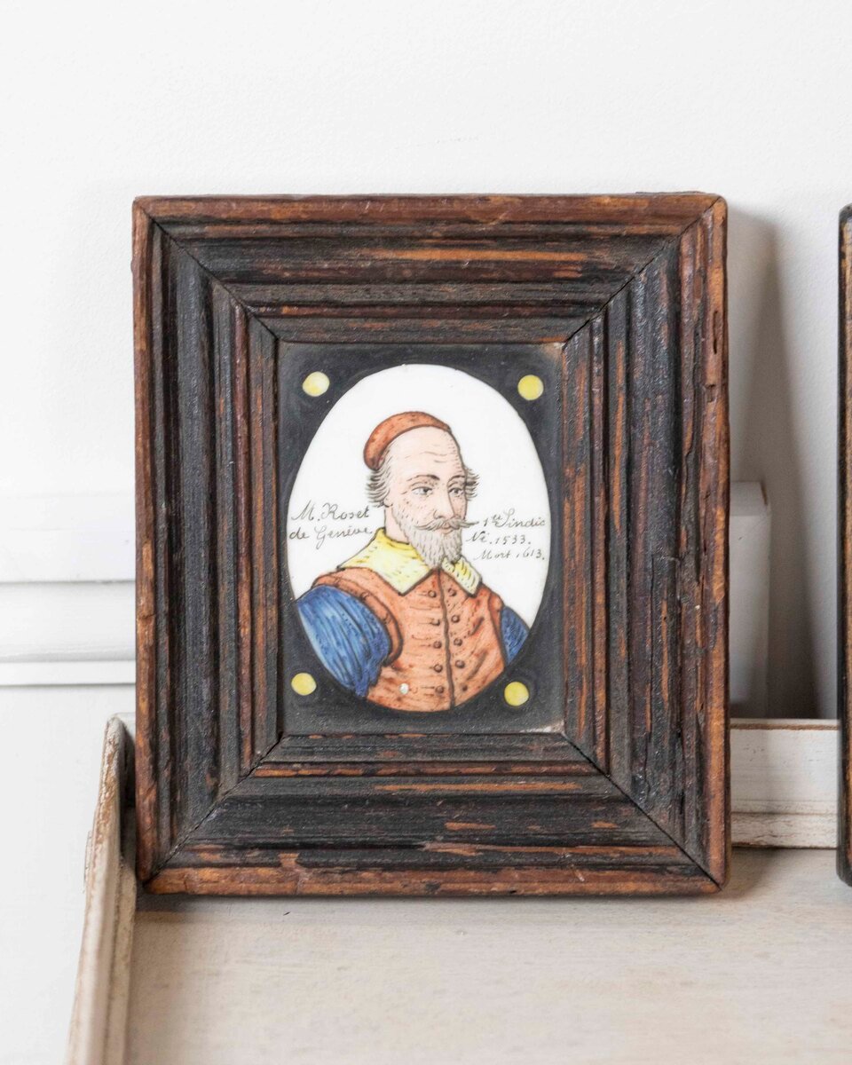 Swiss 19th Century Set of Three Haute Époque Miniatures on Porcelain - JAA