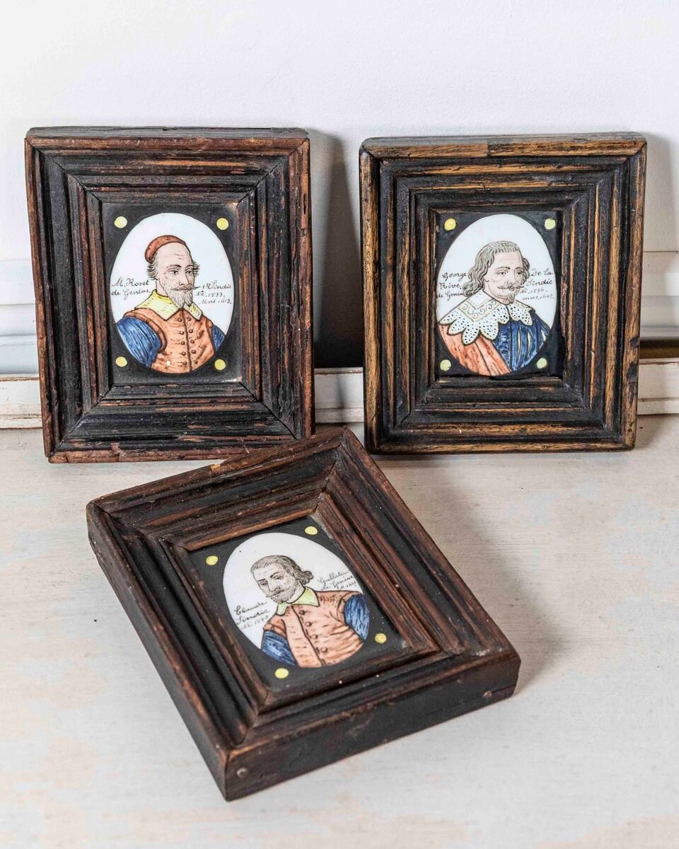 Swiss 19th Century Set of Three Haute Époque Miniatures on Porcelain - JAA