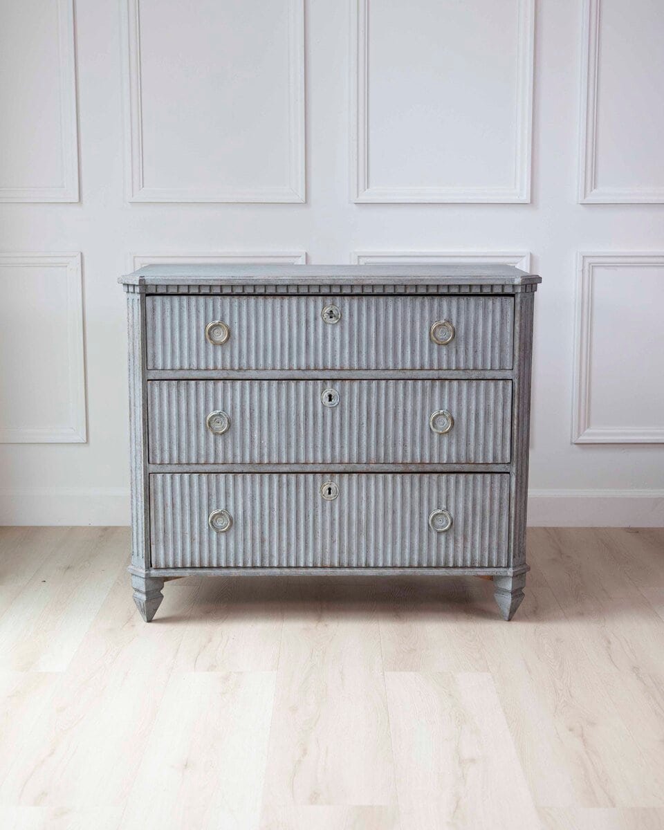 Gustavian-style chest of drawers, ref. 25106 Age ca: 1880-1890 - JAA
