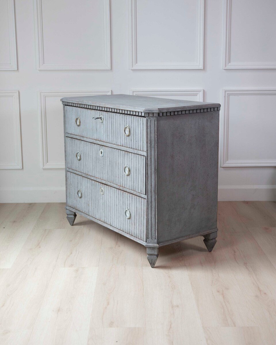 Gustavian-style chest of drawers, ref. 25106 Age ca: 1880-1890 - JAA