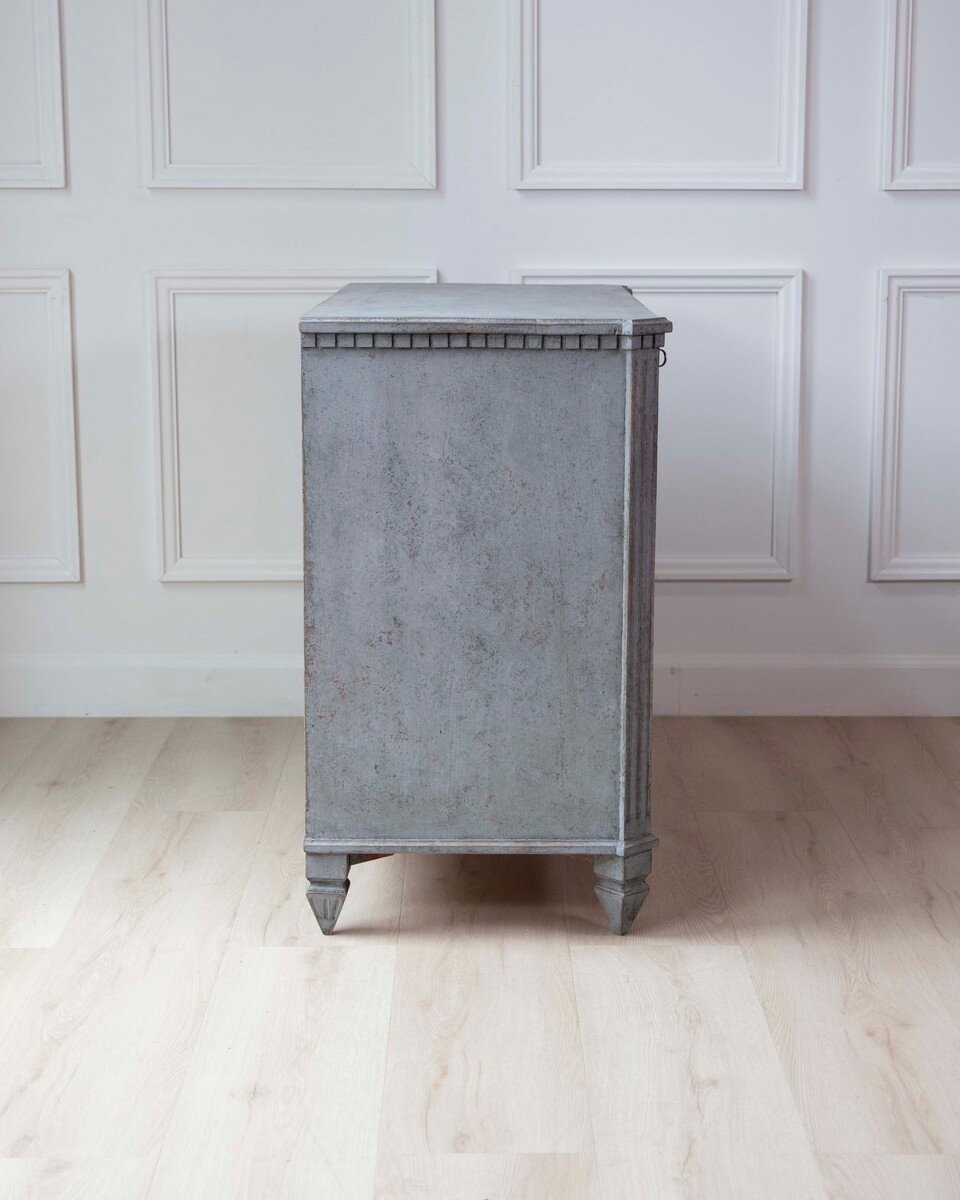 Gustavian-style chest of drawers, ref. 25106 Age ca: 1880-1890 - JAA