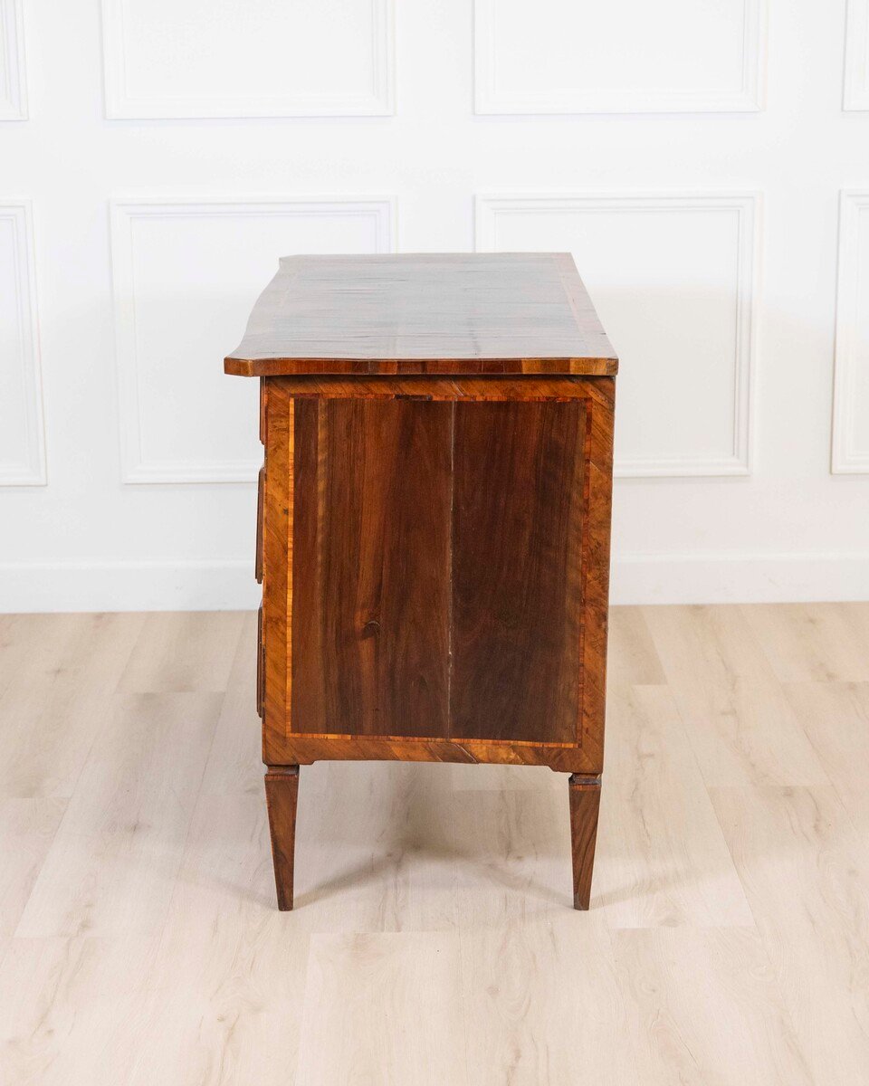 18th Century Emilian Louis XVI Walnut Chest of Drawers - JAA