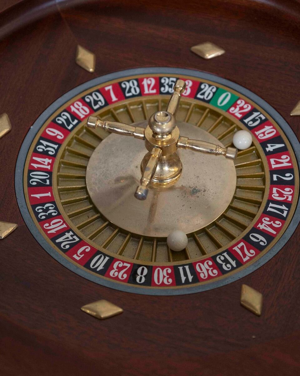 Italian 19th Century Inlaid Double-Top Game Table with Chessboard and Roulette - JAA