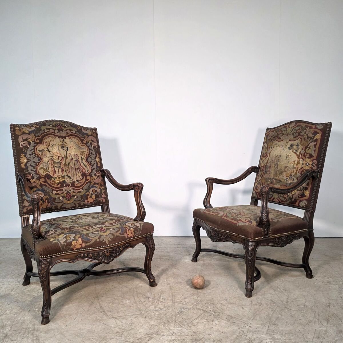 Pair of 19th walnut Regency style armchairs - JAA