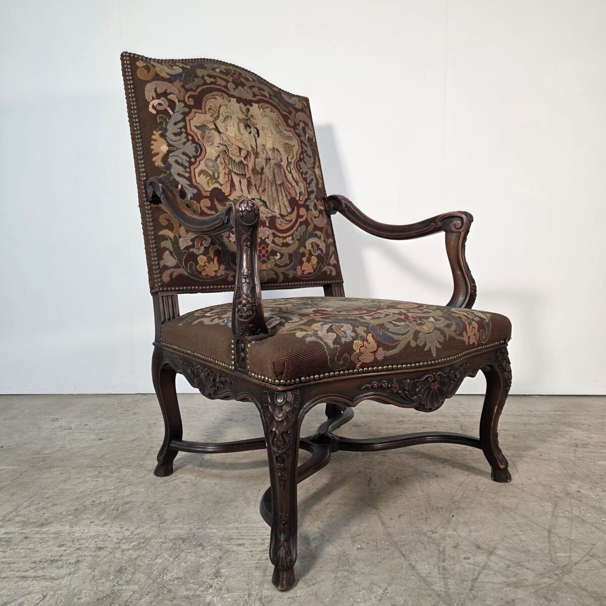 Pair of 19th walnut Regency style armchairs - JAA