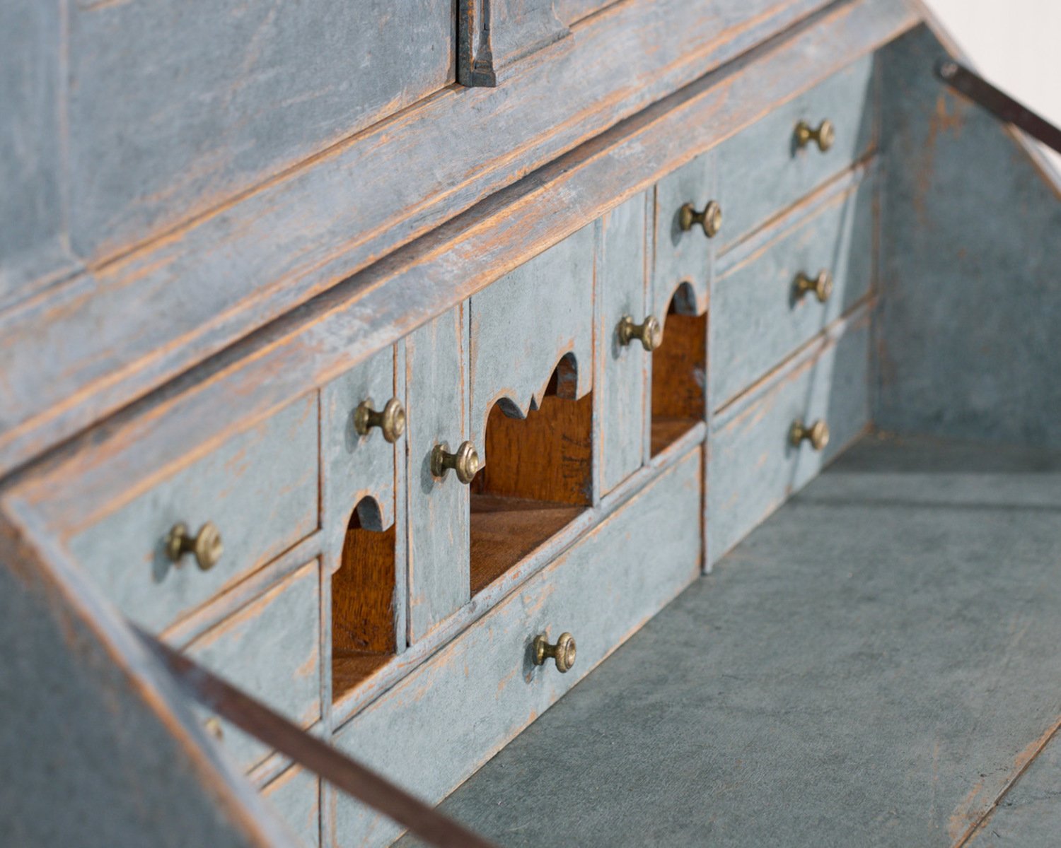 Stunning blue Scandinavian bureau, original hardware, 17th Century - JAA