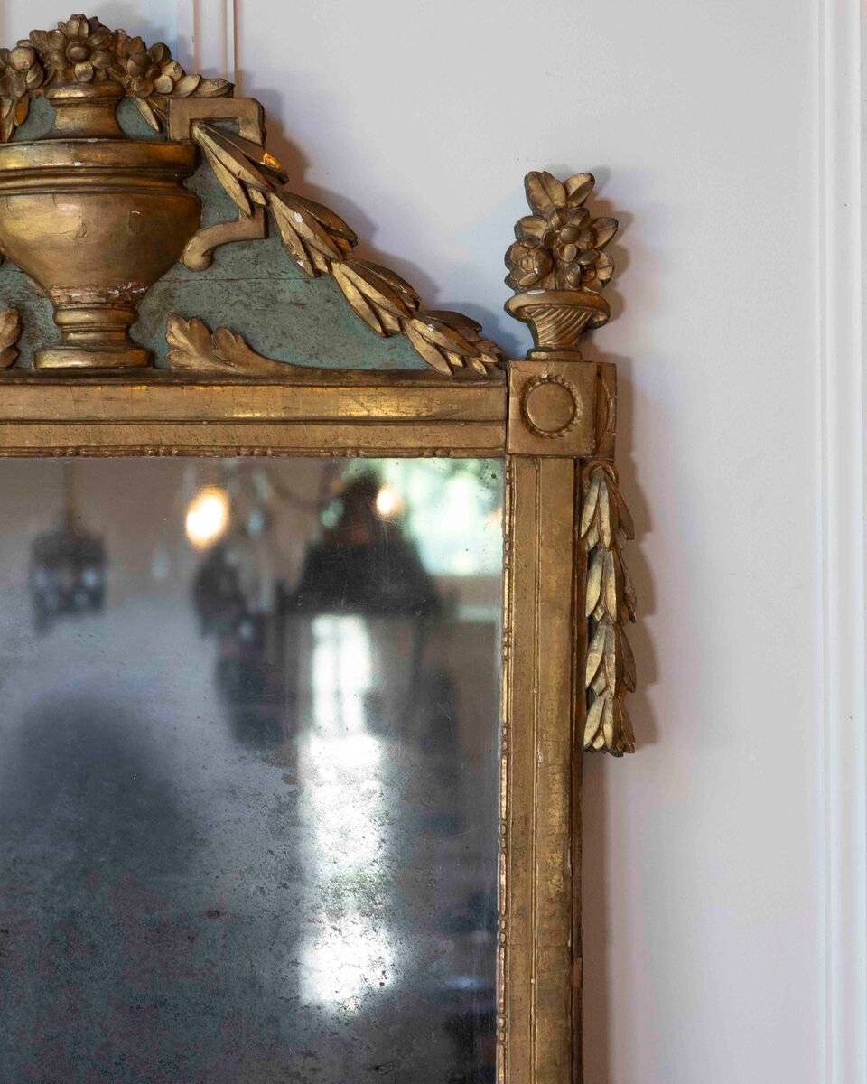 Italian 18th Century Neoclassical Painted and Gilded Console Table with Marble Top - JAA