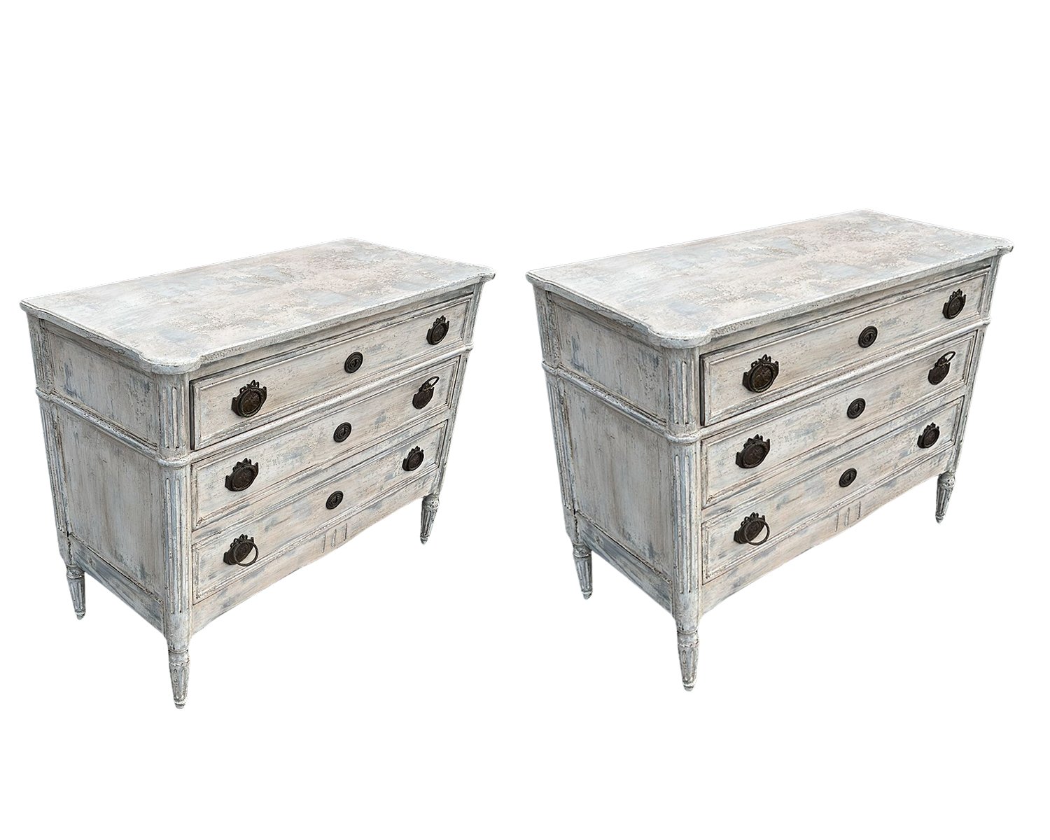 Pair of lacquered  chests of drawers, oak wood. - JAA