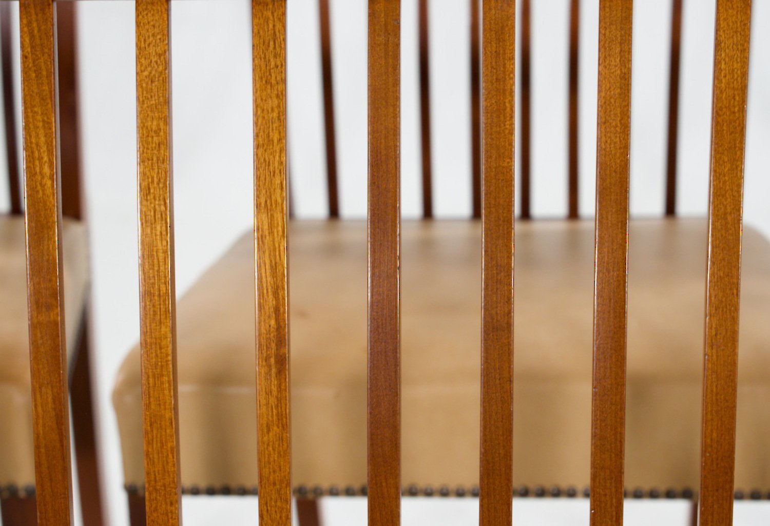 Eight fantastic mahogany chairs with leather seats by A.J Iversens in Copenhagen, circa 1960’s. - JAA
