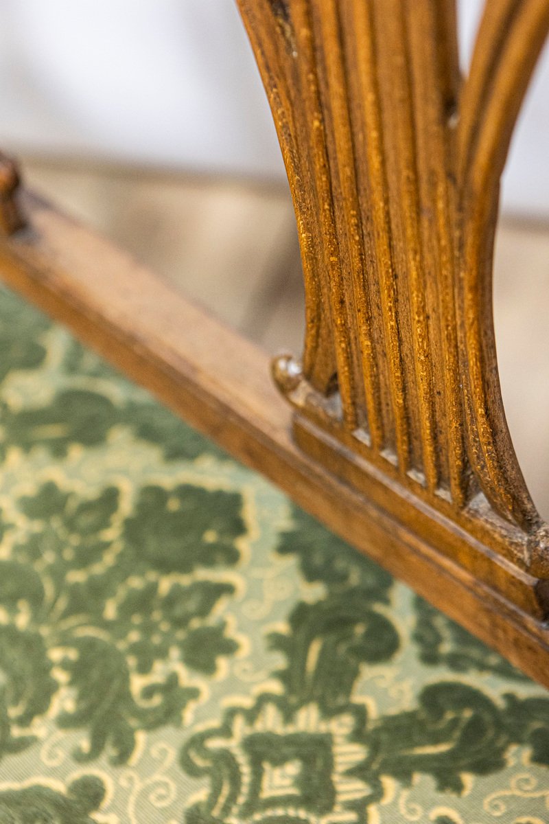 Tuscan 18th Century Walnut Sofa from Villa Fioravanti with Carved Lyre Motifs - JAA