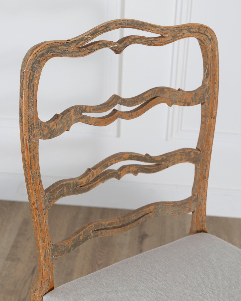Gustavian Chair with Smiling Details – Circa 1780 - JAA