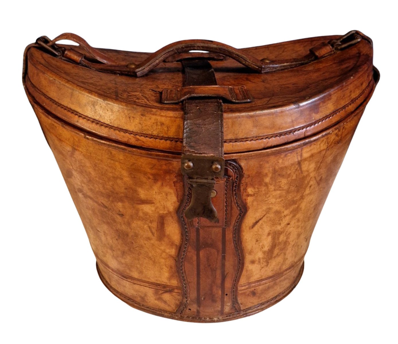 Leather hat box in used condition. 19th century