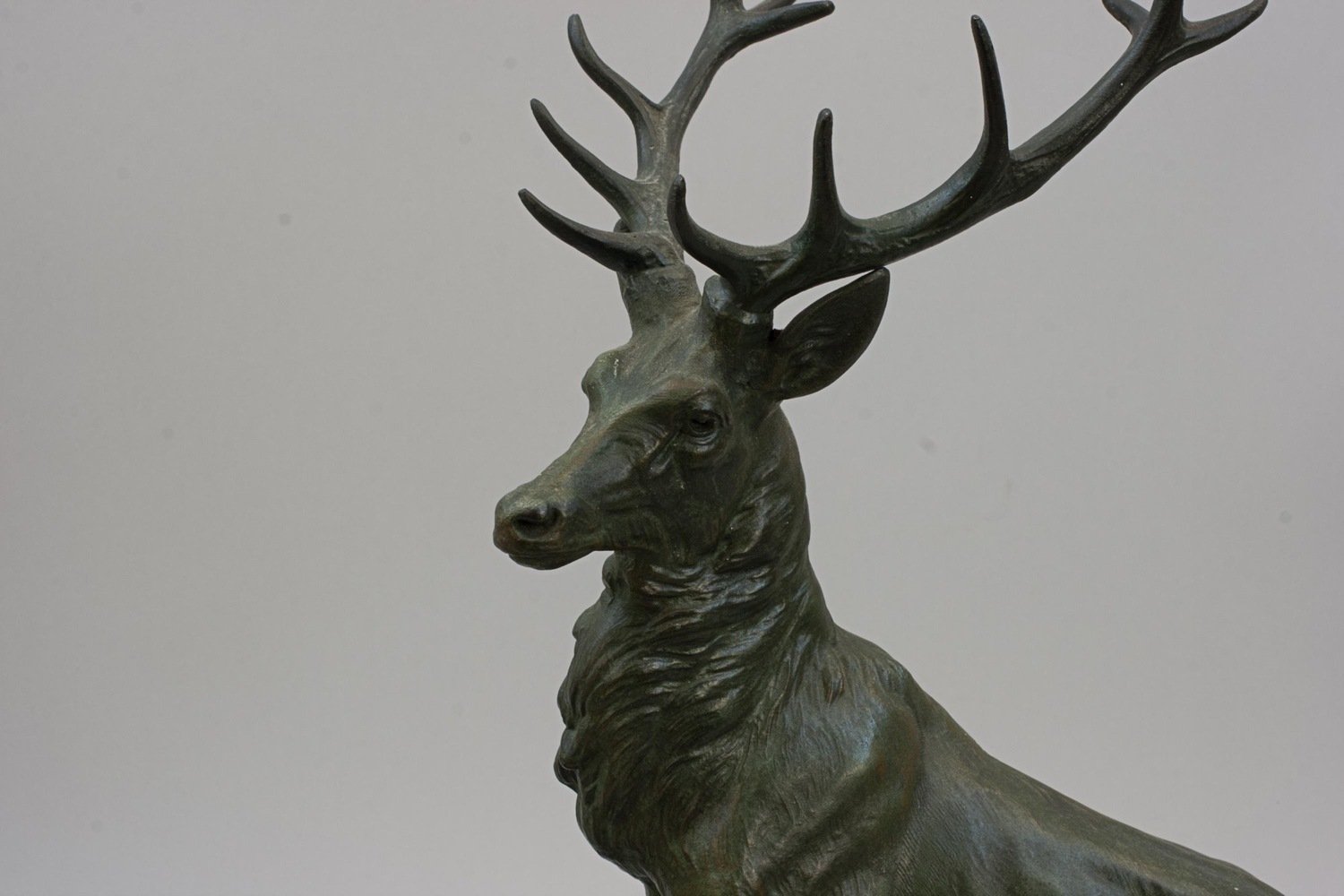Louis-Albert Carvin Stag And Doe Sculpture. - JAA