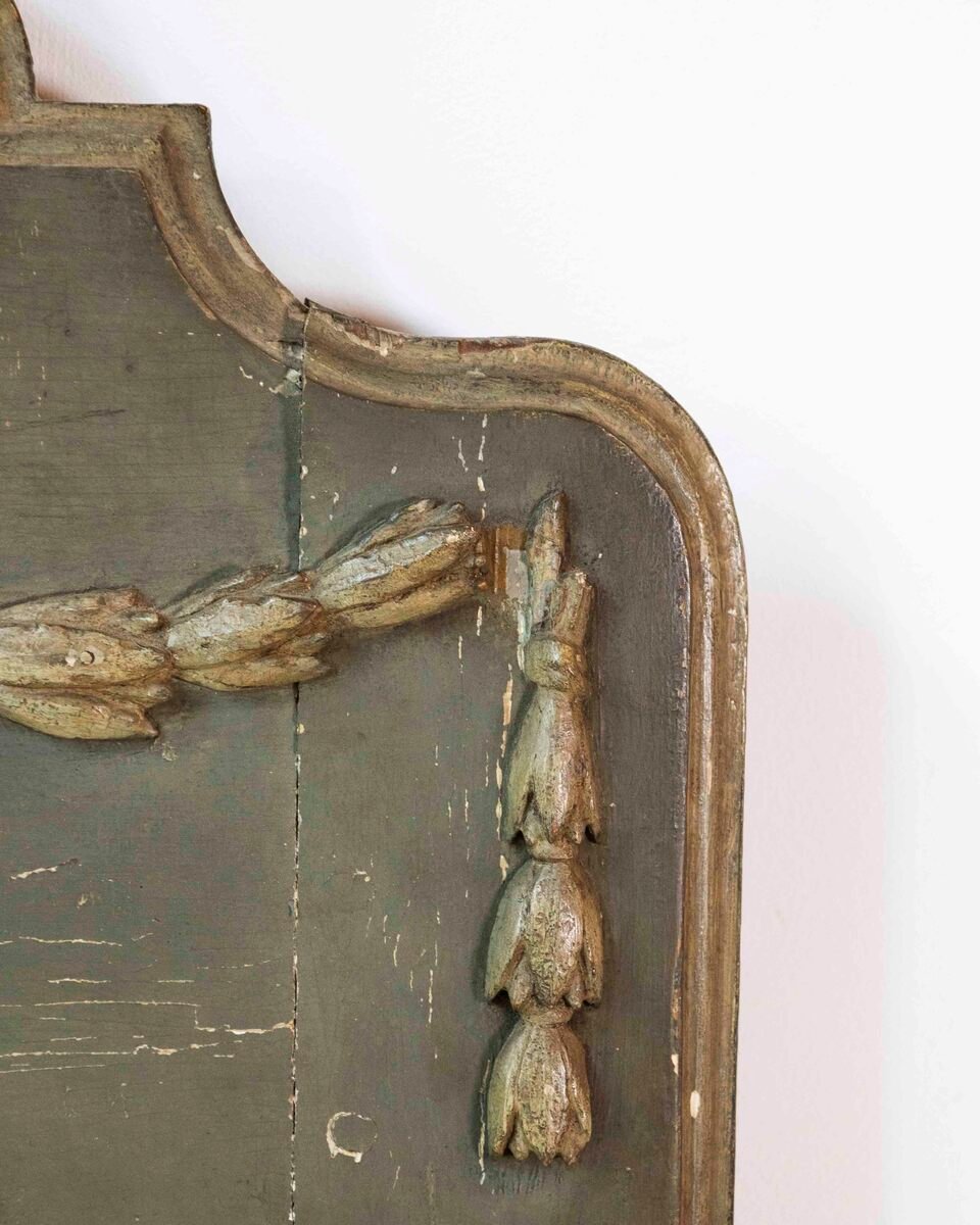 Italian 18th Century Neoclassical Lacquered and Gilded Demi-Lune Console - JAA