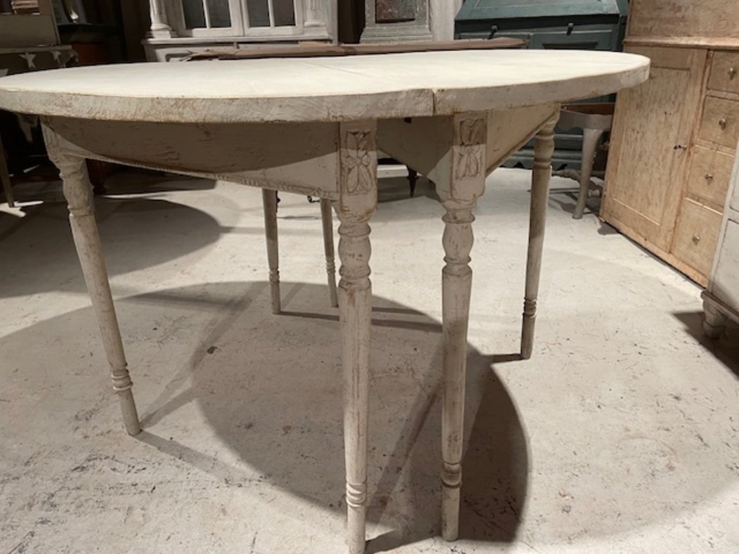 Pair of demi lune tables from the second part of the 19th-century. - JAA