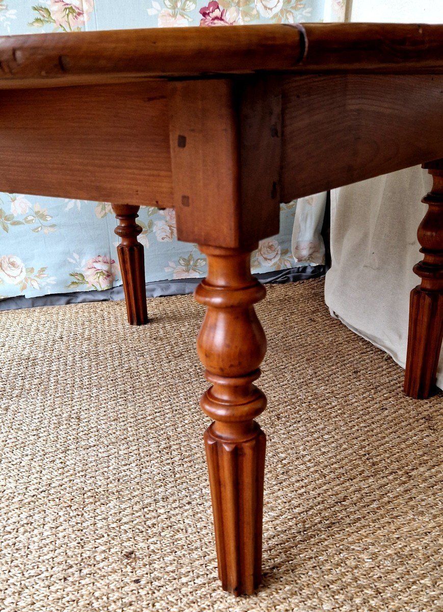 Round Cherry Wood Coffee Table - JAA