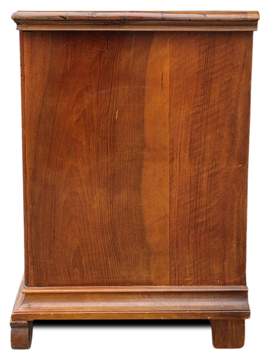 Italian Antique Dresser – 18th Century - JAA