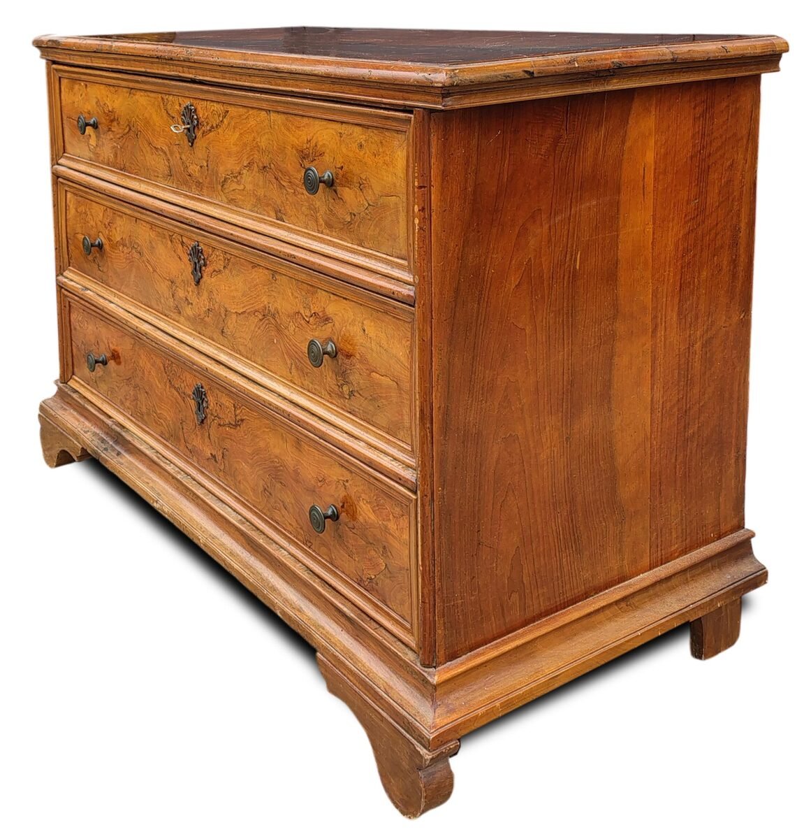 Italian Antique Dresser – 18th Century - JAA