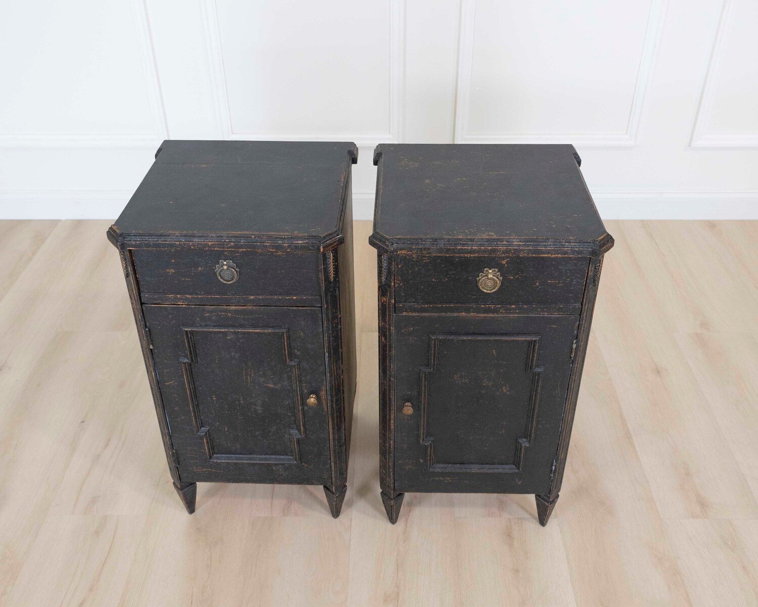 Pair of Swedish 20th Century Black-Painted Nightstands - JAA