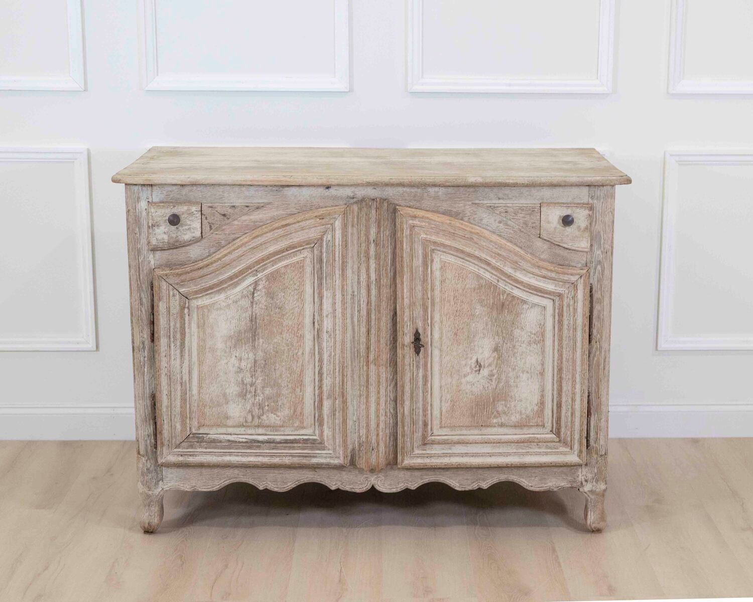 Early 18th Century Bleached Oak Hunting Sideboard - JAA