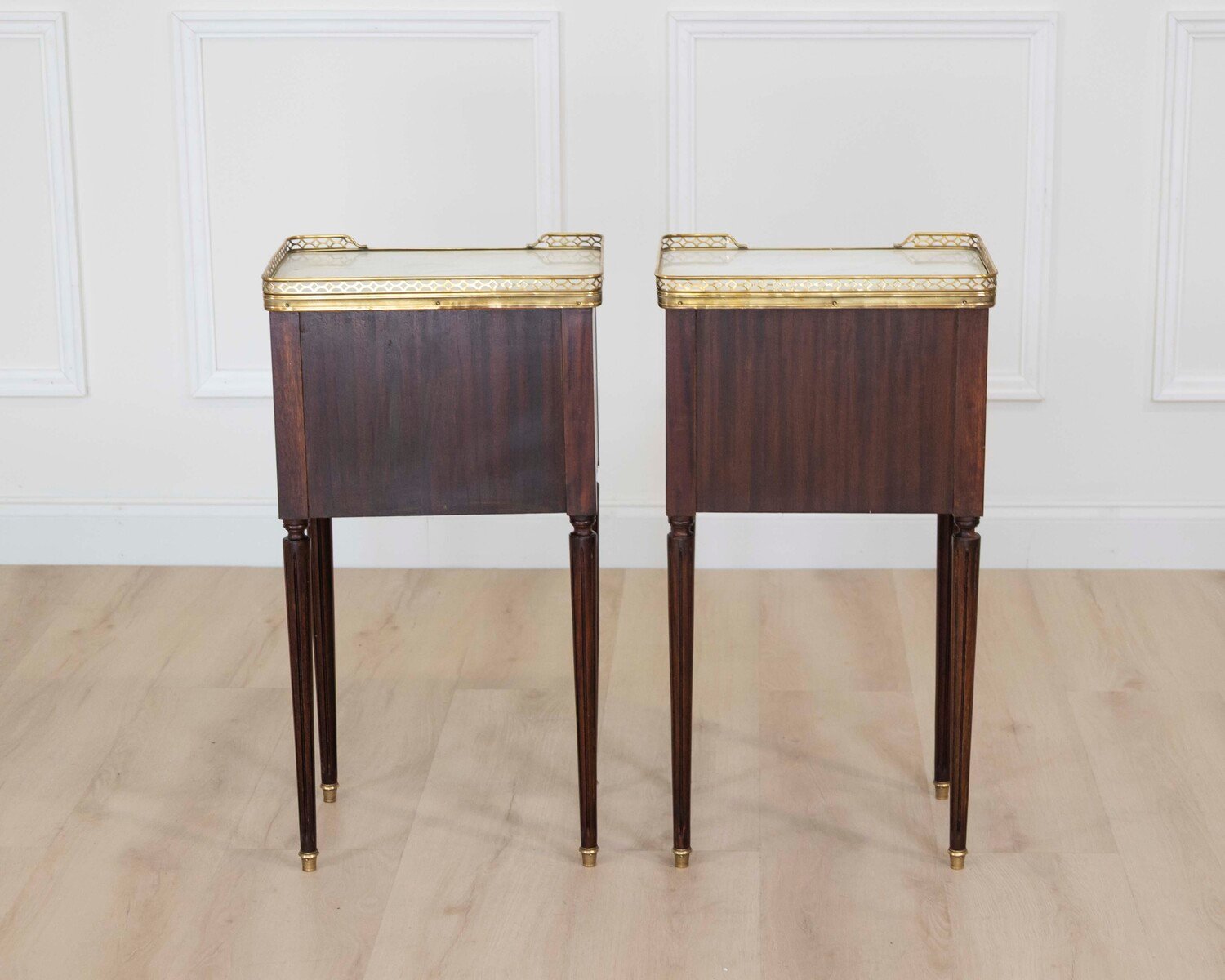 Pair of French 20th Century Louis XVI Style Mahogany Bedside Tables - JAA