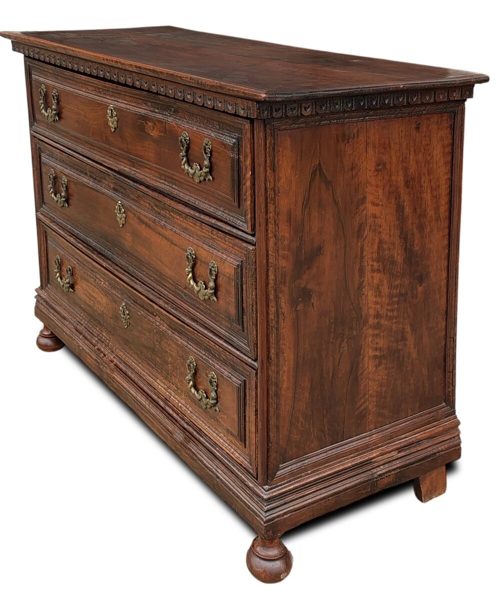 Venetian chest of drawers, late 17th century - JAA