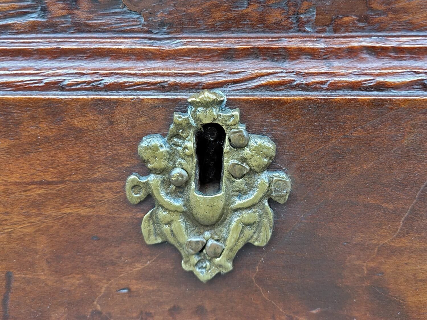 Venetian chest of drawers, late 17th century - JAA