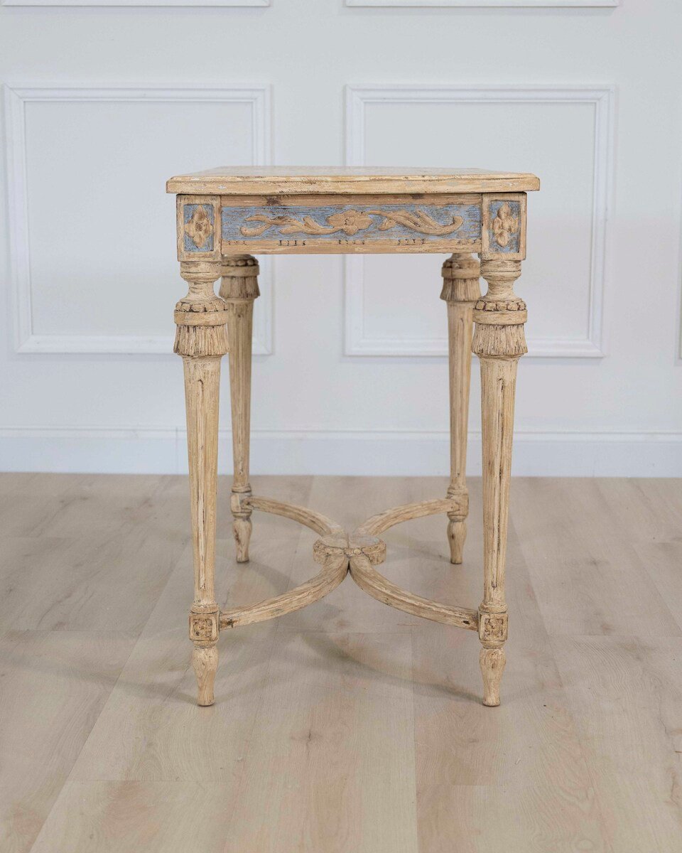 Swedish Gustavian Console Table with Carved Medallion, circa 1860 - JAA