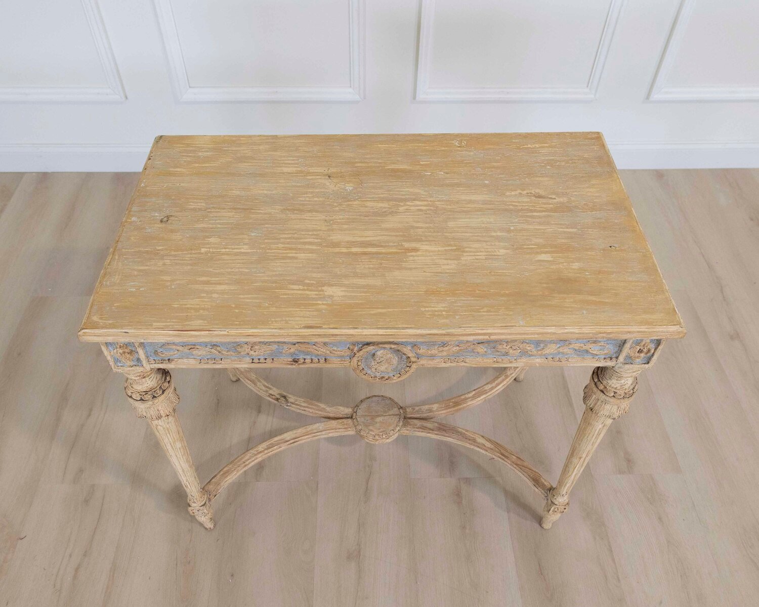 Swedish Gustavian Console Table with Carved Medallion, circa 1860 - JAA