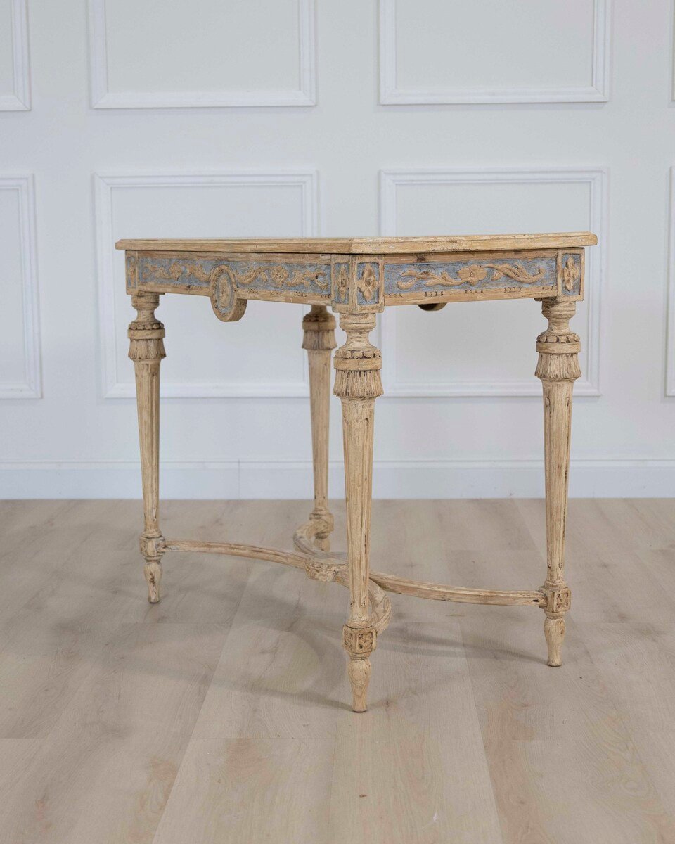 Swedish Gustavian Console Table with Carved Medallion, circa 1860 - JAA